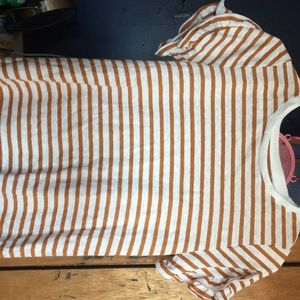 Short sleeve shirt, white and yellow stripes